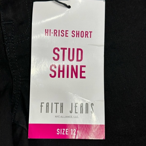 Women's Faith Jeans 12 Large Shorts Black Jean Denim Hi Rise Stud Stretch NWT - Picture 7 of 9